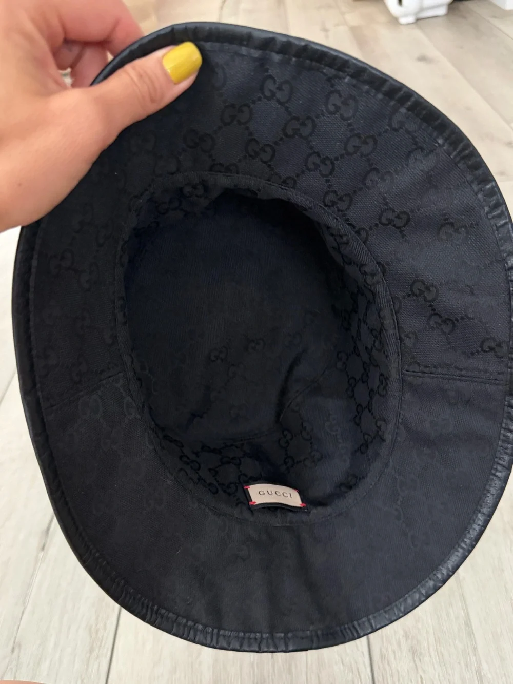 Men’s wool/tweed reversible Gucci Black Monogram Bucket Hat with Logo Patch